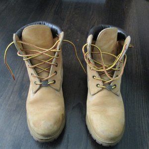 Timberland Boots Women's Size 7